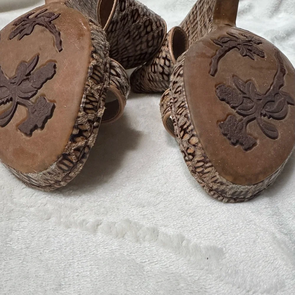 BORN CROWN Snake Print Brown Tan Women's Wedge Sandals size 10 / 42